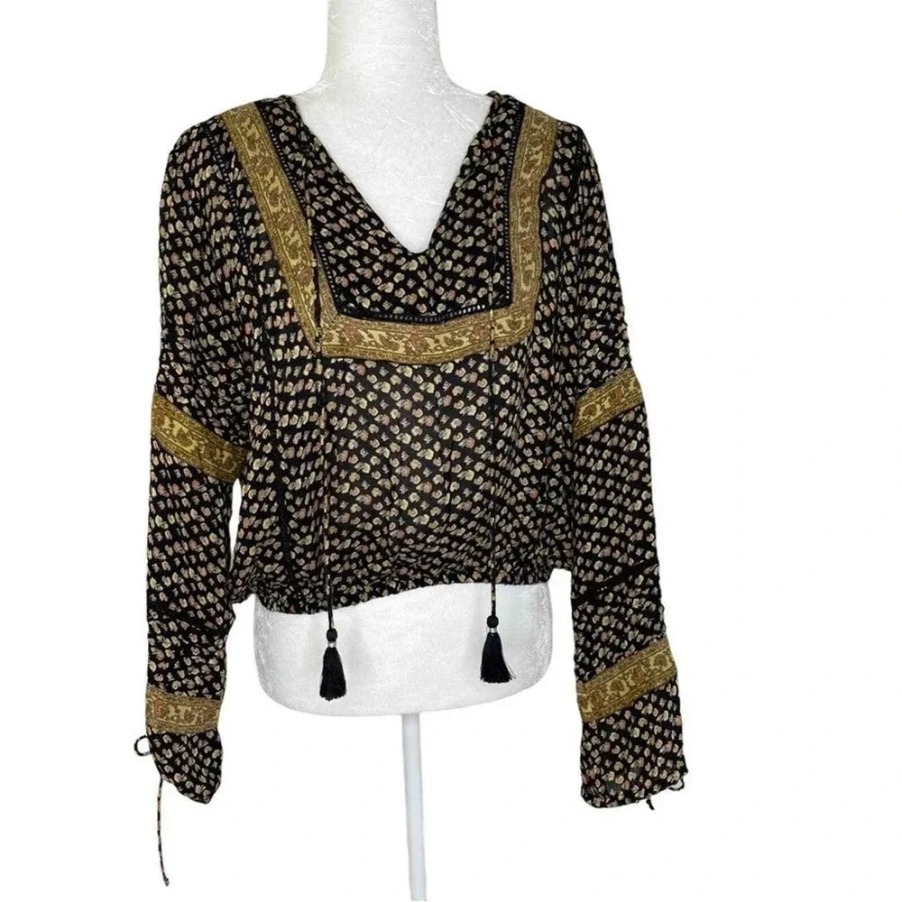 Amuse Society Boho Peasant Blouse Black Floral Print Tassel Top Size Small